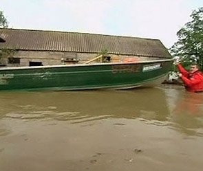 13 человек стали жертвами наводнения на Кубани