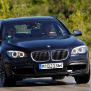 В Детройте угнали привезенный на выставку BMW В Детройте угнали привезенный на выставку BMW