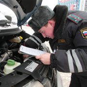 Медведев выступил за отмену техосмотра для автомобилей