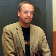 Актер Андрей Соколов стал жертвой домушников Актер Андрей Соколов стал жертвой домушников