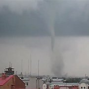 Ущерб от смерча в Благовещенске составил 3 млн долларов Ущерб от смерча в Благовещенске составил 3 млн долларов