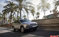 Jeep рассекретила европейскую версию кроссовера Cherokee нового поколения