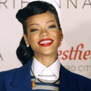 Американская певица поддержала российских гомосексуалистов Американская певица поддержала российских гомосексуалистов