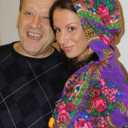 64-летний создатель "Ералаша" разводится с 27-летней супругой 64-летний создатель "Ералаша" разводится с 27-летней супругой